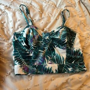 Charlotte Russe Tropical Top, Size: Small
